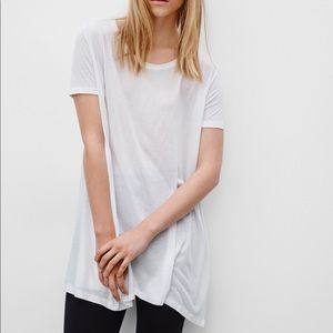 Aritzia talula bilboa t-shirt